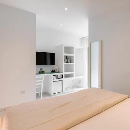 Giardino Archeologico 4* Sorrent