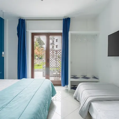 Giardino Archeologico 4* Сорренто