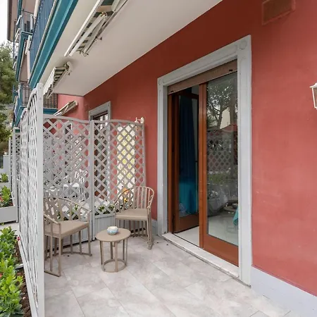 Giardino Archeologico 4*