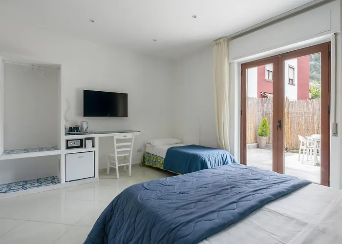 فندق مبيت وإفطار Giardino Archeologico 4*