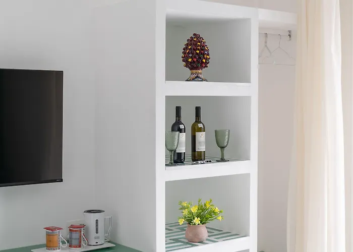 Giardino Archeologico 4* سورينتو