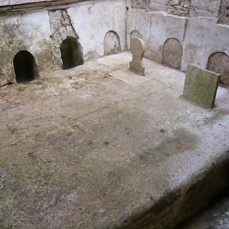 Giardino Archeologico 4* سورينتو