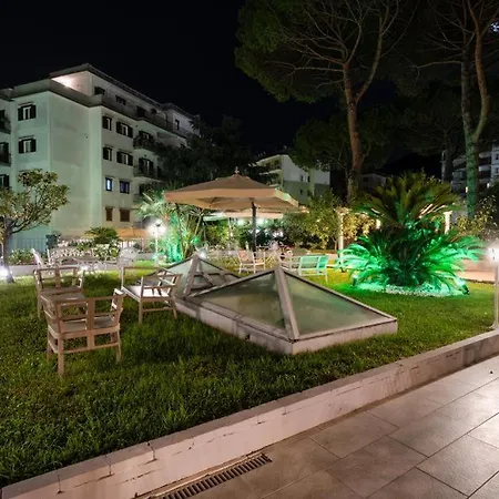 Giardino Archeologico 4*