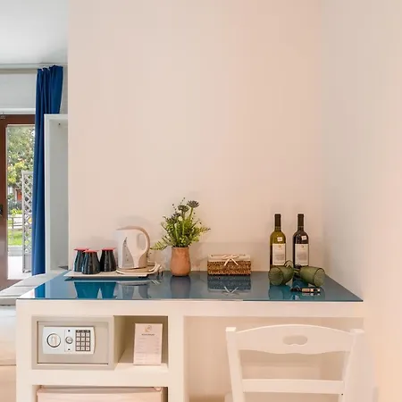 Giardino Archeologico 4* سورينتو