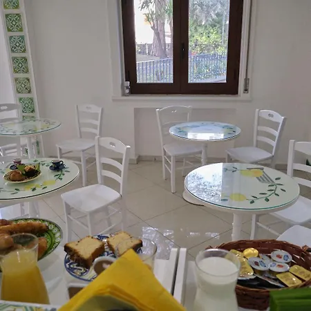 Alojamento de Acomodação e Pequeno-almoço Giardino Archeologico