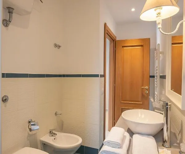 Giardino Archeologico 4*